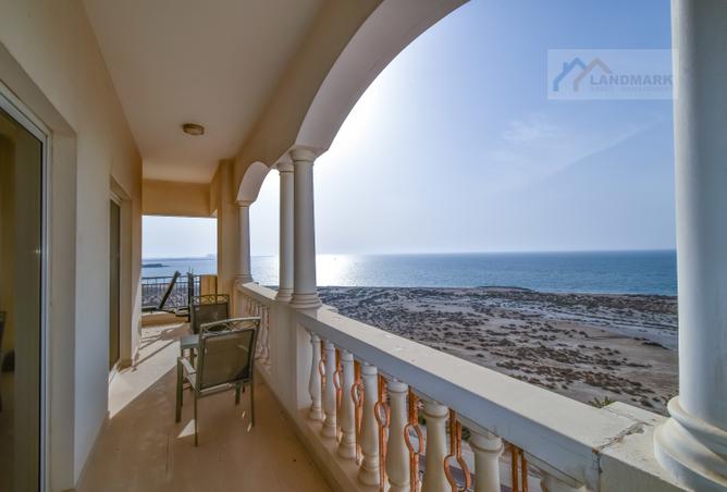 Waterfront 2 BR Apartment in Royal Breeze 3