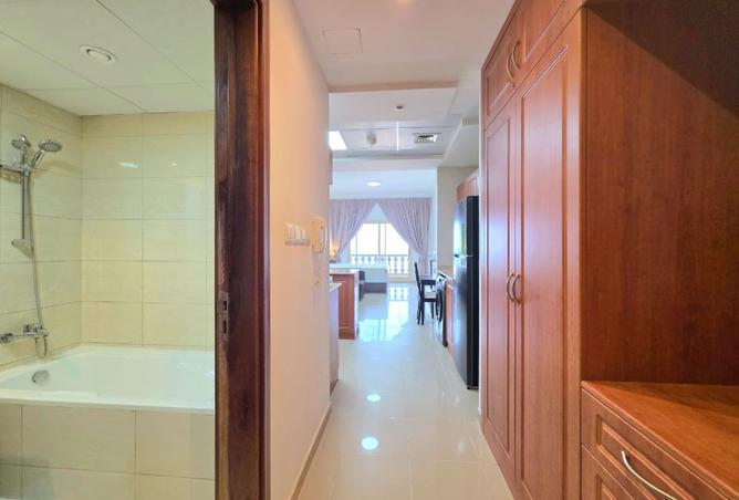 Cozy Studio l Stunning Sea Views | full Furnished — photo 2