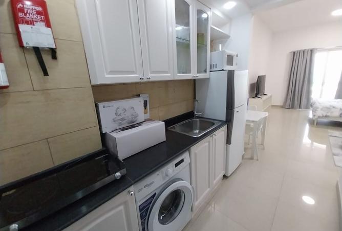 Furnished Studio Apartment in Al Hamra Village — photo 3