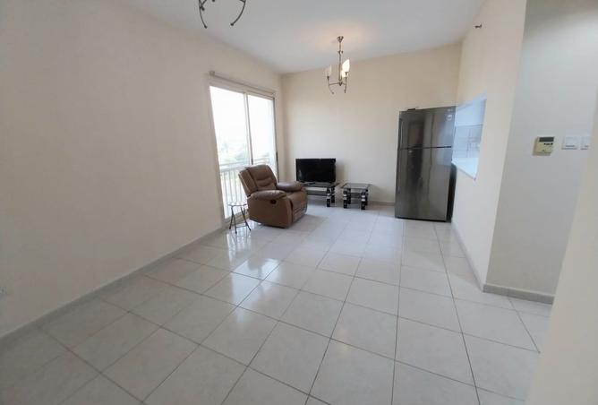 Spacious 1BR Apartment in Mina Al Arab — photo 3